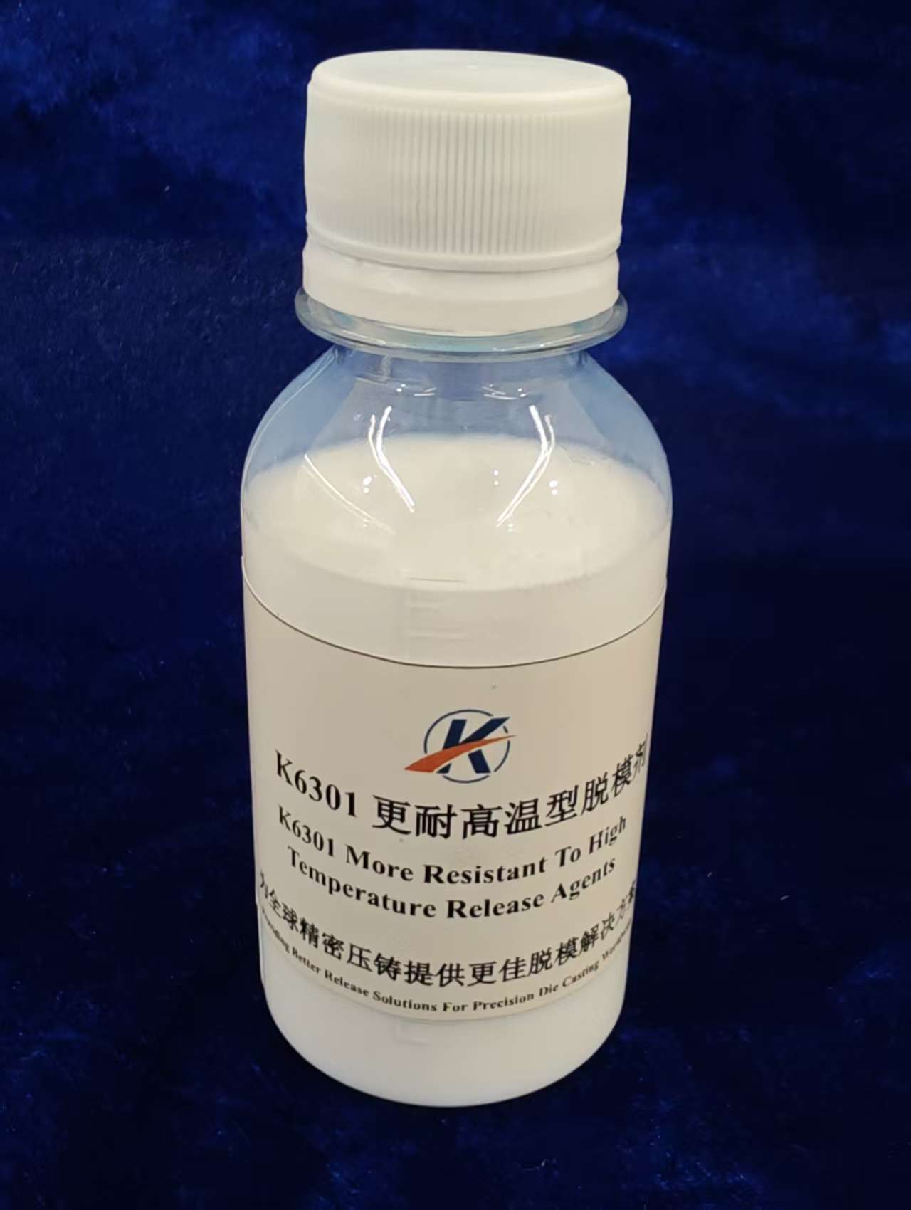 在壓鑄工藝中，脫模劑遠(yuǎn)非簡單的“隔離劑”，它如何像一把雙刃劍，既能預(yù)防也能誘發(fā)“冷隔”與“氣孔”這類核心缺陷？