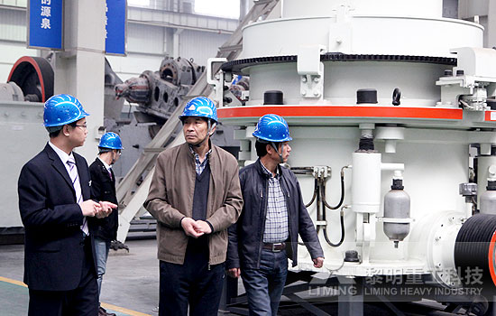 黎明重工 讓機(jī)械成就更高夢(mèng)想