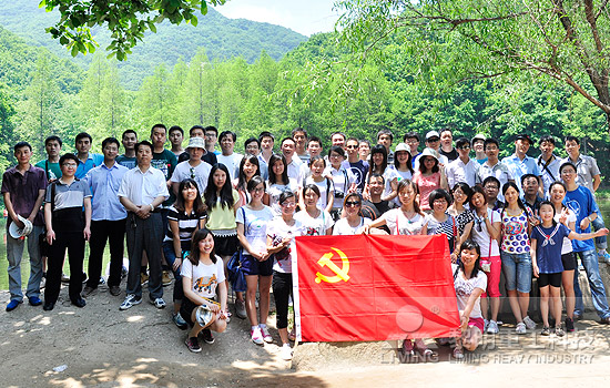 黎明重工科技-公司組織開展迎七一黨員系列活動